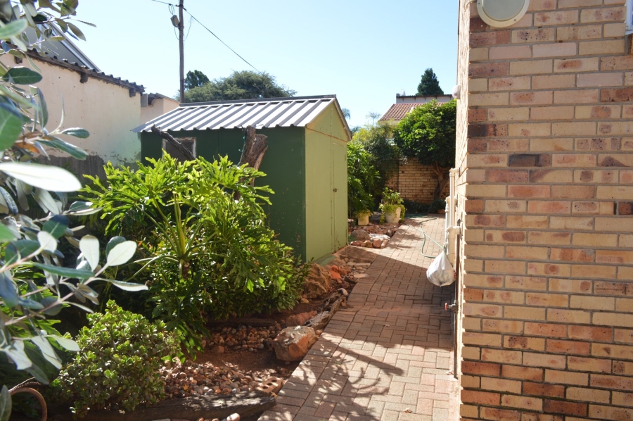 3 Bedroom Property for Sale in Wilkoppies North West